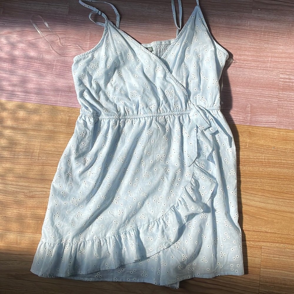 Light blue with white flower design romper, Target size XL, adjustable straps